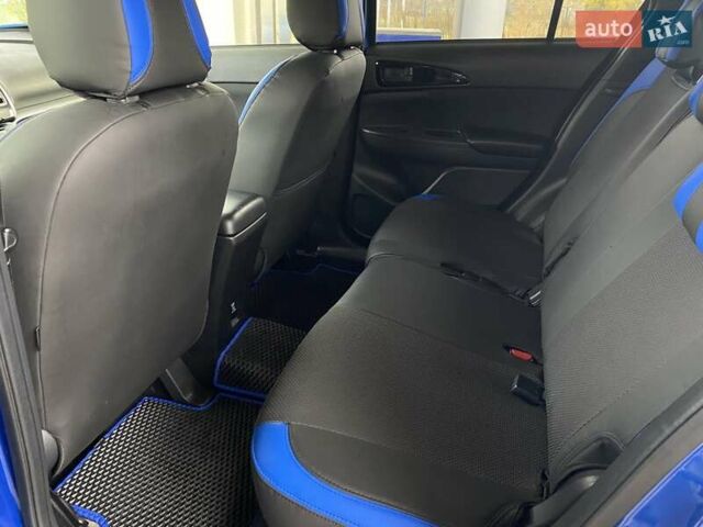 Синий Мицубиси Eclipse Cross, объемом двигателя 1.5 л и пробегом 126 тыс. км за 17200 $, фото 27 на Automoto.ua