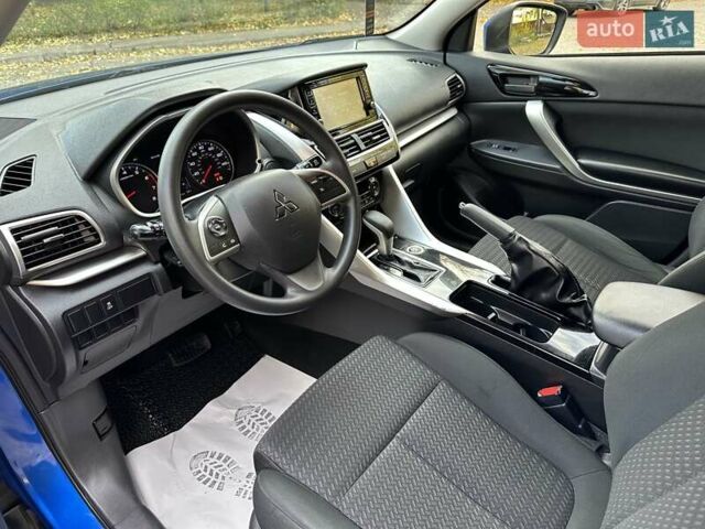 Мицубиси Eclipse Cross 2018 в Нетешине на Automoto.ua Синий Мицубиси Eclipse Cross, объемом двигателя 1.5 л и пробегом 178 тыс. км за 14500 $, фото 16 на Automoto.ua