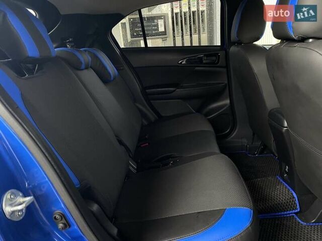 Синий Мицубиси Eclipse Cross, объемом двигателя 1.5 л и пробегом 126 тыс. км за 17200 $, фото 28 на Automoto.ua