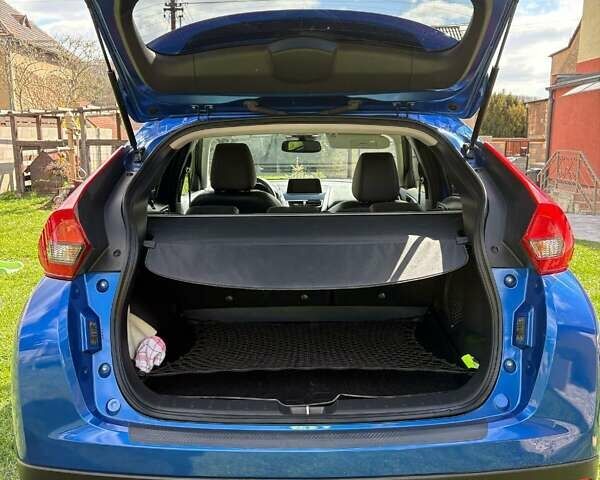 Синий Мицубиси Eclipse Cross, объемом двигателя 1.5 л и пробегом 73 тыс. км за 18000 $, фото 12 на Automoto.ua