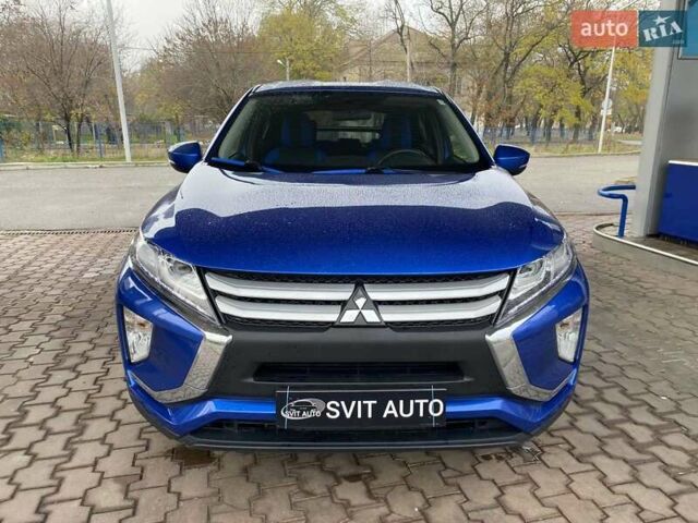 Синий Мицубиси Eclipse Cross, объемом двигателя 1.5 л и пробегом 126 тыс. км за 17200 $, фото 3 на Automoto.ua