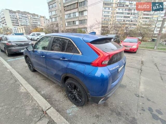 Синій Міцубісі Eclipse Cross, об'ємом двигуна 1.5 л та пробігом 160 тис. км за 15500 $, фото 6 на Automoto.ua