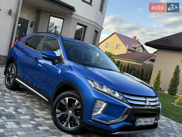 Синий Мицубиси Eclipse Cross, объемом двигателя 1.5 л и пробегом 92 тыс. км за 18700 $, фото 5 на Automoto.ua
