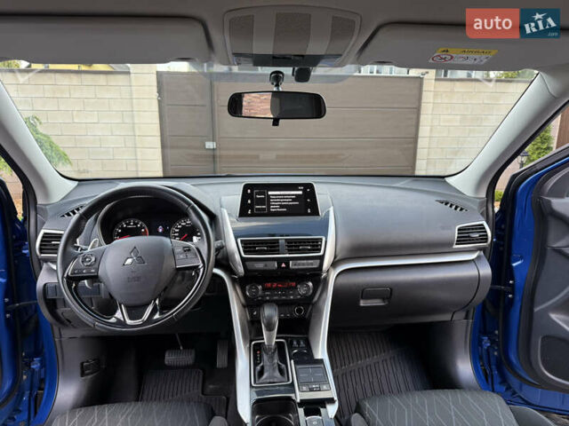 Синий Мицубиси Eclipse Cross, объемом двигателя 1.5 л и пробегом 92 тыс. км за 18700 $, фото 49 на Automoto.ua