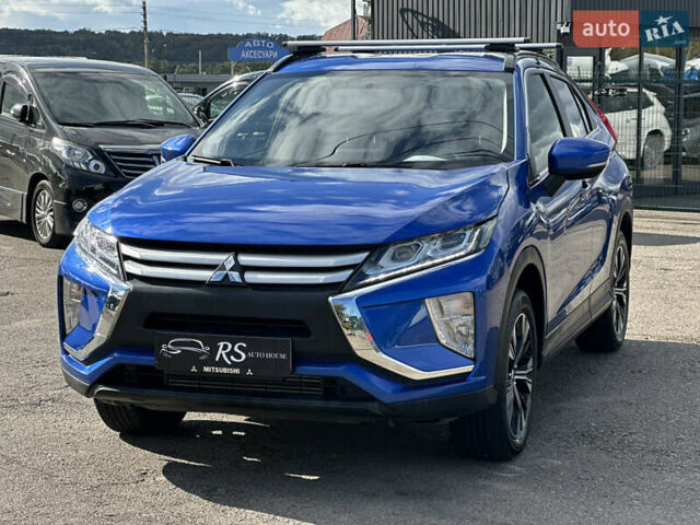Синий Мицубиси Eclipse Cross, объемом двигателя 1.5 л и пробегом 65 тыс. км за 16300 $, фото 2 на Automoto.ua