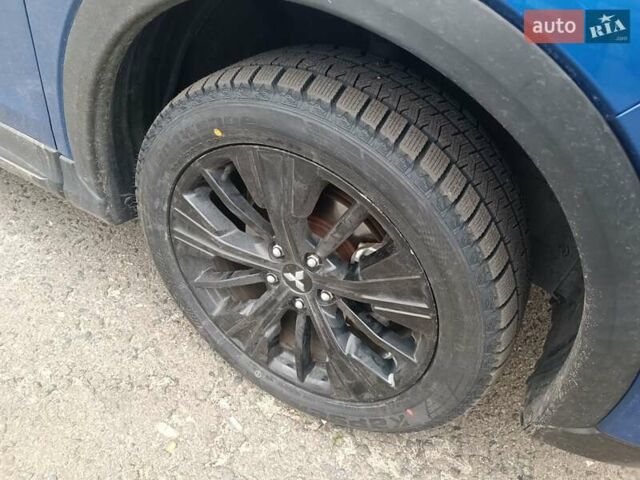 Синій Міцубісі Eclipse Cross, об'ємом двигуна 1.5 л та пробігом 160 тис. км за 15500 $, фото 5 на Automoto.ua