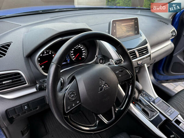 Синий Мицубиси Eclipse Cross, объемом двигателя 1.5 л и пробегом 92 тыс. км за 18700 $, фото 47 на Automoto.ua