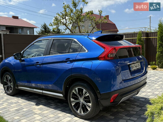 Синий Мицубиси Eclipse Cross, объемом двигателя 1.5 л и пробегом 92 тыс. км за 18700 $, фото 2 на Automoto.ua