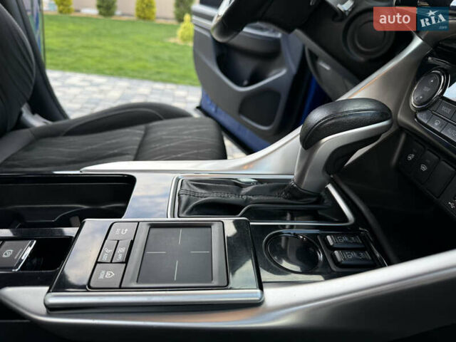 Синий Мицубиси Eclipse Cross, объемом двигателя 1.5 л и пробегом 92 тыс. км за 18700 $, фото 54 на Automoto.ua