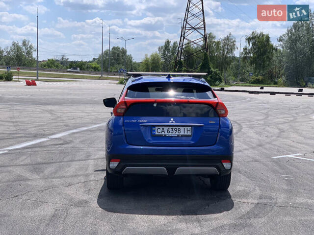 Синий Мицубиси Eclipse Cross, объемом двигателя 1.5 л и пробегом 65 тыс. км за 16900 $, фото 8 на Automoto.ua
