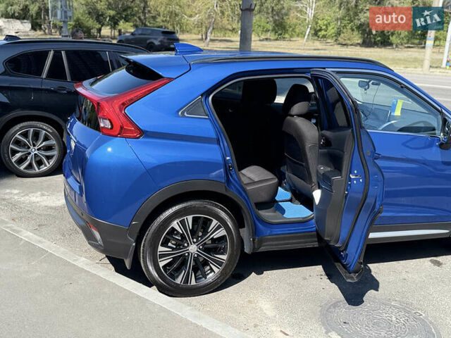Синий Мицубиси Eclipse Cross, объемом двигателя 1.5 л и пробегом 72 тыс. км за 22900 $, фото 18 на Automoto.ua