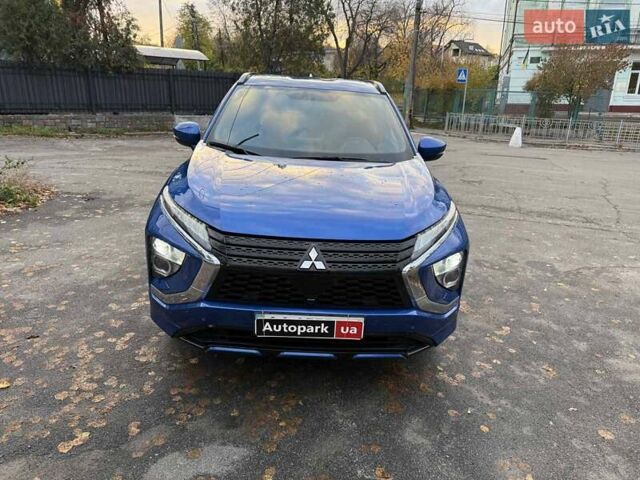 Міцубісі Eclipse Cross 2021 у Києві на Automoto.ua Синій Міцубісі Eclipse Cross, об'ємом двигуна 2 л та пробігом 85 тис. км за 22990 $, фото 2 на Automoto.ua