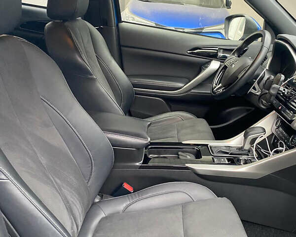 Синий Мицубиси Eclipse Cross, объемом двигателя 2 л и пробегом 84 тыс. км за 23800 $, фото 8 на Automoto.ua