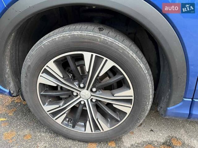 Міцубісі Eclipse Cross 2021 у Києві на Automoto.ua Синій Міцубісі Eclipse Cross, об'ємом двигуна 2 л та пробігом 85 тис. км за 22990 $, фото 12 на Automoto.ua