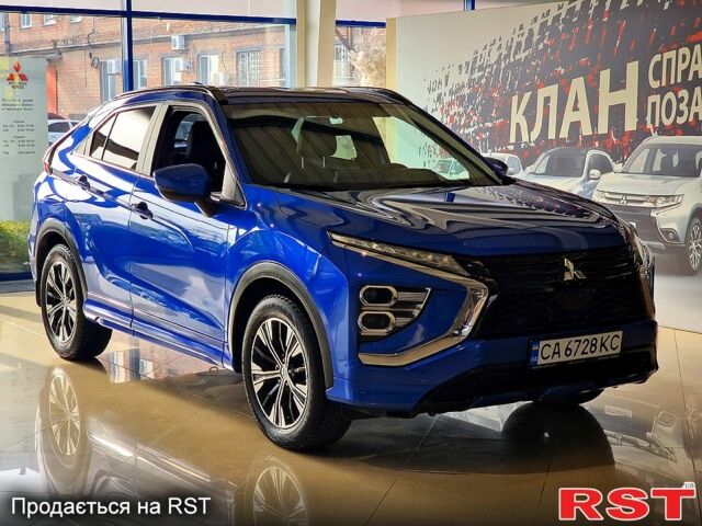 Синій Міцубісі Eclipse Cross, об'ємом двигуна 2 л та пробігом 67 тис. км за 21900 $, фото 2 на Automoto.ua