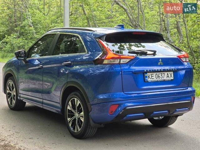 Синий Мицубиси Eclipse Cross, объемом двигателя 2 л и пробегом 18 тыс. км за 23400 $, фото 4 на Automoto.ua