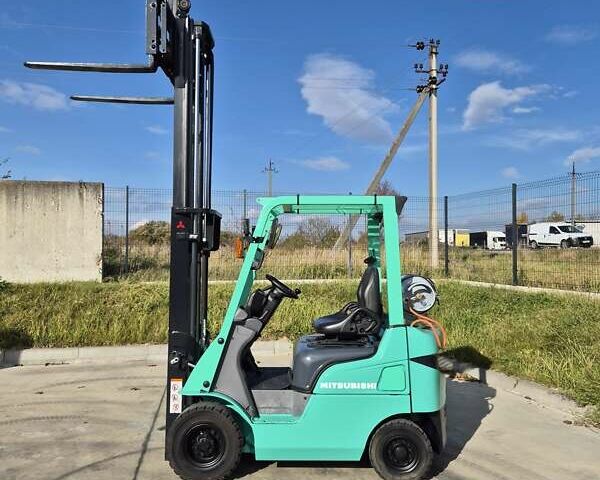 Зеленый Мицубиси FGE, объемом двигателя 2 л и пробегом 5 тыс. км за 12045 $, фото 6 на Automoto.ua