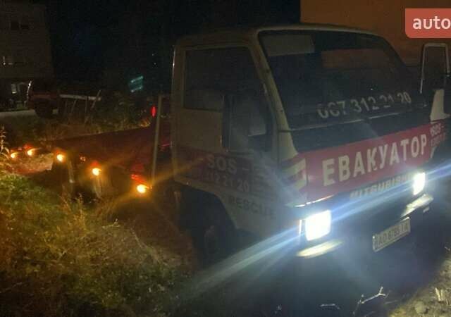 Белый Мицубиси Fuso Canter, объемом двигателя 2.48 л и пробегом 300 тыс. км за 7800 $, фото 5 на Automoto.ua