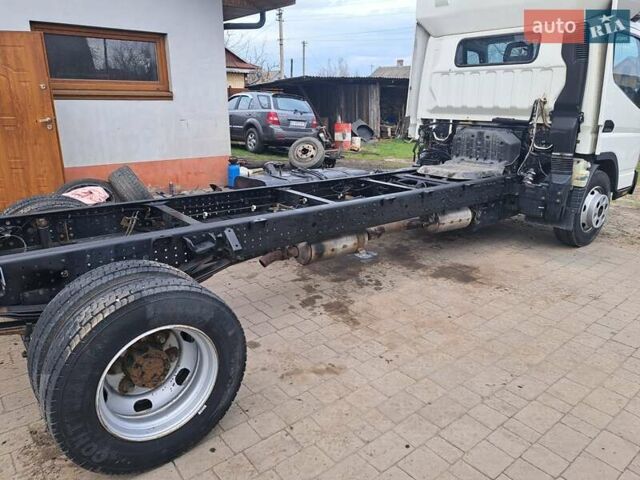 Белый Мицубиси Fuso Canter, объемом двигателя 3 л и пробегом 242 тыс. км за 37500 $, фото 14 на Automoto.ua