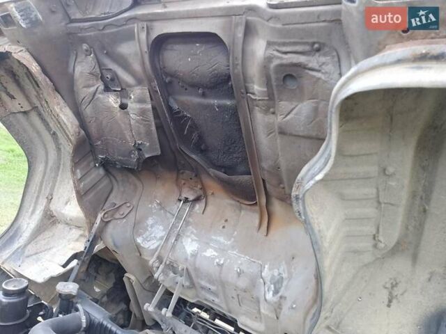 Белый Мицубиси Fuso Canter, объемом двигателя 3.3 л и пробегом 500 тыс. км за 4750 $, фото 32 на Automoto.ua