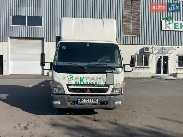 Белый Мицубиси Fuso Canter, объемом двигателя 3 л и пробегом 570 тыс. км за 12500 $, фото 1 на Automoto.ua