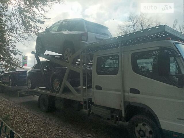 Белый Мицубиси Fuso Canter, объемом двигателя 3 л и пробегом 80 тыс. км за 27000 $, фото 7 на Automoto.ua