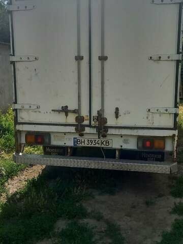 Білий Міцубісі Fuso Canter, об'ємом двигуна 3.3 л та пробігом 50 тис. км за 2800 $, фото 1 на Automoto.ua