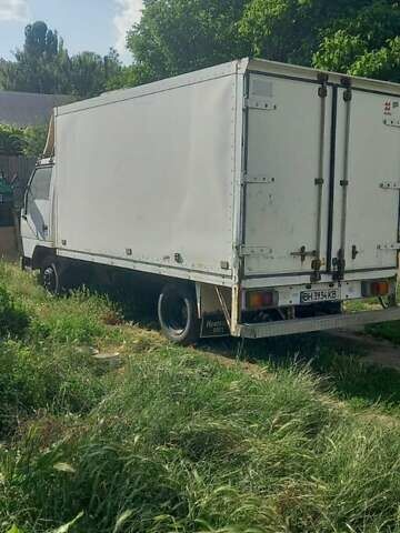 Білий Міцубісі Fuso Canter, об'ємом двигуна 3.3 л та пробігом 50 тис. км за 2800 $, фото 6 на Automoto.ua