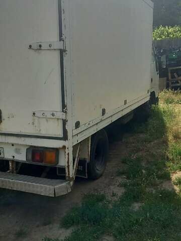 Білий Міцубісі Fuso Canter, об'ємом двигуна 3.3 л та пробігом 50 тис. км за 2800 $, фото 5 на Automoto.ua