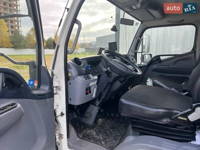 Білий Міцубісі Fuso Canter, об'ємом двигуна 3 л та пробігом 178 тис. км за 22700 $, фото 9 на Automoto.ua