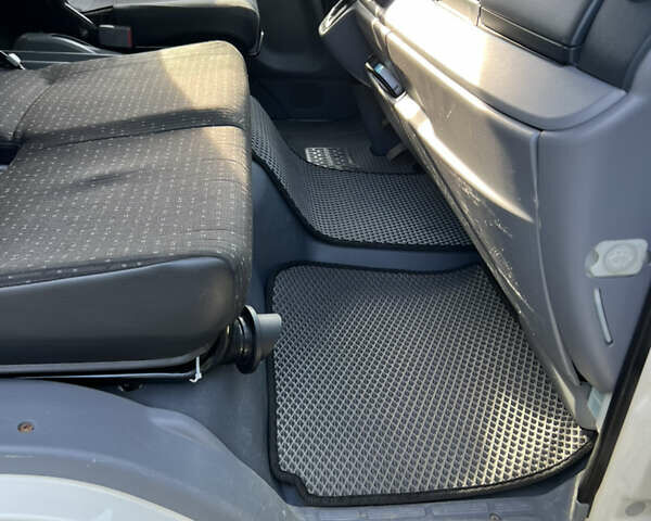 Білий Міцубісі Fuso Canter, об'ємом двигуна 3 л та пробігом 297 тис. км за 26500 $, фото 21 на Automoto.ua