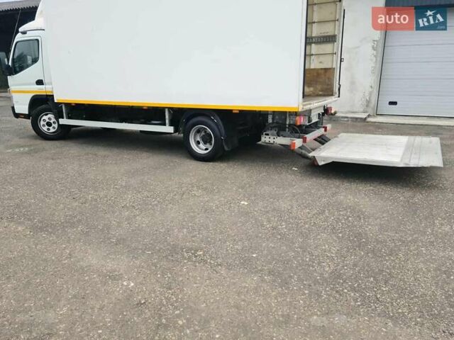 Белый Мицубиси Fuso Canter, объемом двигателя 30 л и пробегом 121 тыс. км за 41025 $, фото 12 на Automoto.ua