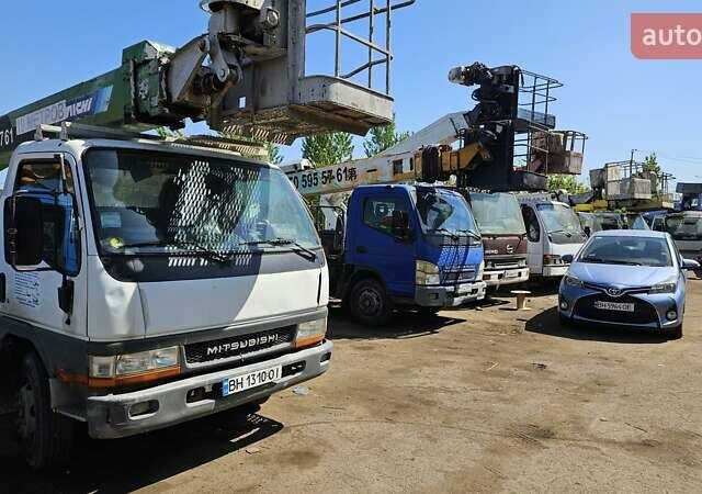Білий Міцубісі Fuso Canter, об'ємом двигуна 0 л та пробігом 280 тис. км за 32000 $, фото 10 на Automoto.ua