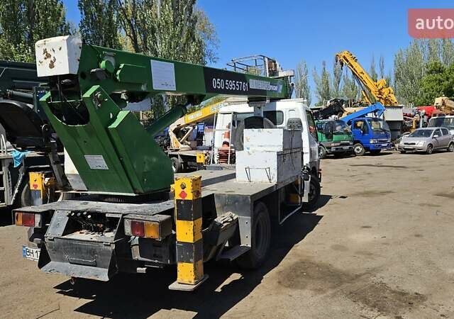Білий Міцубісі Fuso Canter, об'ємом двигуна 0 л та пробігом 280 тис. км за 32000 $, фото 2 на Automoto.ua