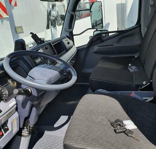 Білий Міцубісі Fuso Canter, об'ємом двигуна 3 л та пробігом 174 тис. км за 22500 $, фото 1 на Automoto.ua