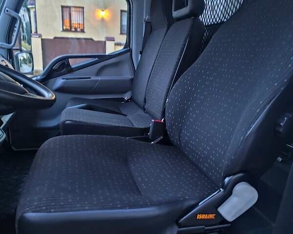 Міцубісі Fuso Canter 2017 у Одесі на Automoto.ua Білий Міцубісі Fuso Canter, об'ємом двигуна 3 л та пробігом 185 тис. км за 23500 $, фото 12 на Automoto.ua