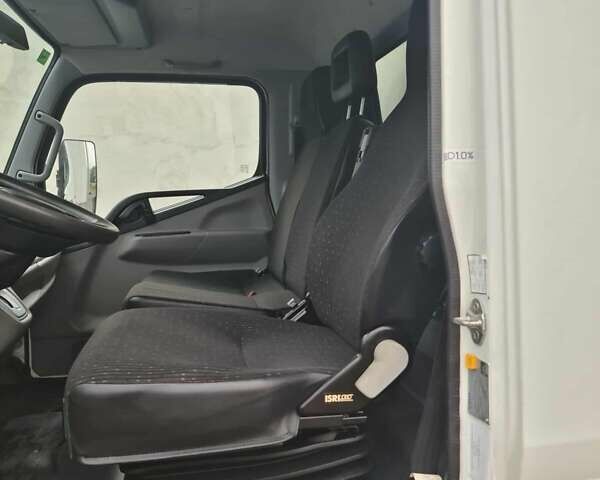 Білий Міцубісі Fuso Canter, об'ємом двигуна 30 л та пробігом 121 тис. км за 35301 $, фото 17 на Automoto.ua