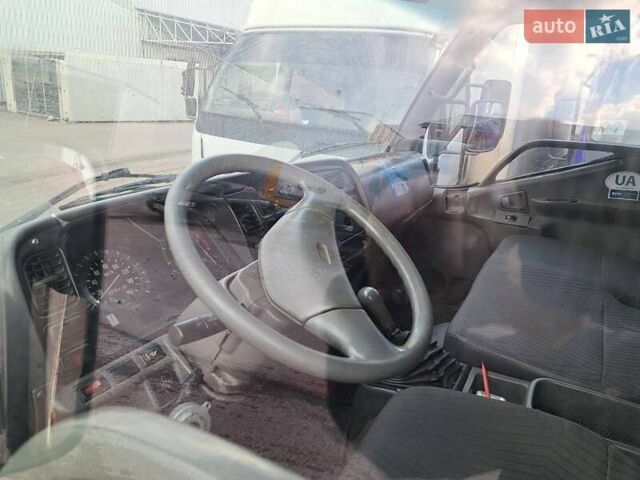 Фіолетовий Міцубісі Fuso Canter, об'ємом двигуна 3.91 л та пробігом 650 тис. км за 4800 $, фото 1 на Automoto.ua