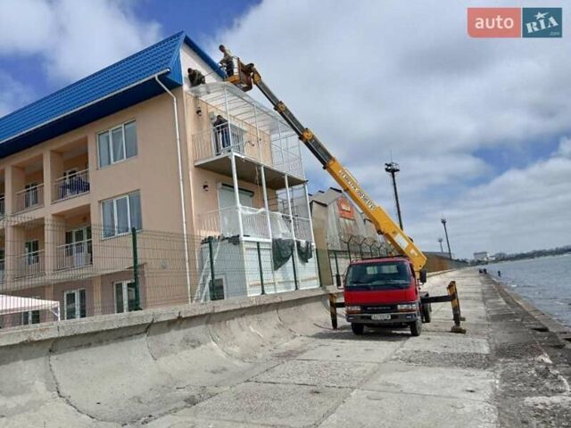 Червоний Міцубісі Fuso Canter, об'ємом двигуна 4 л та пробігом 170 тис. км за 40000 $, фото 3 на Automoto.ua