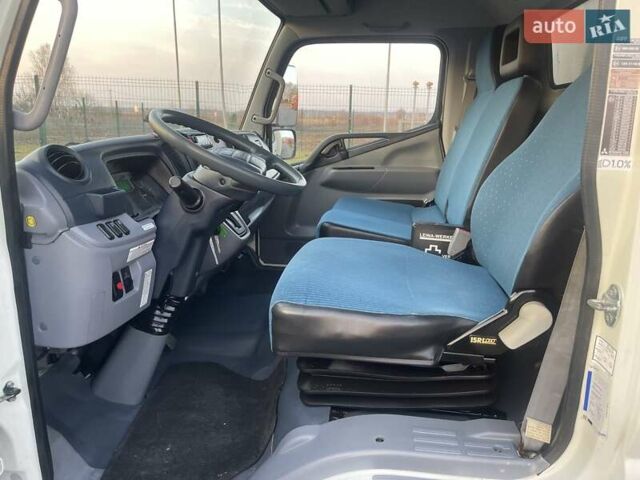 Мицубиси Fuso Canter, объемом двигателя 3 л и пробегом 370 тыс. км за 19900 $, фото 11 на Automoto.ua