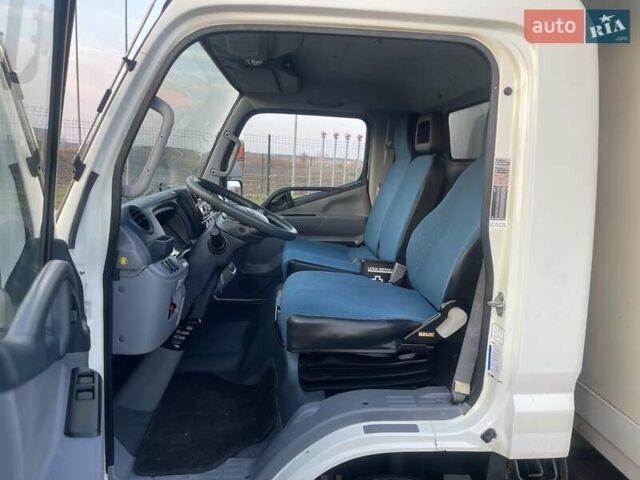 Мицубиси Fuso Canter, объемом двигателя 3 л и пробегом 370 тыс. км за 19900 $, фото 2 на Automoto.ua