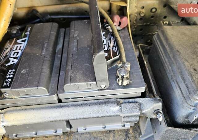 Синий Мицубиси Fuso Canter, объемом двигателя 3.91 л и пробегом 180 тыс. км за 48000 $, фото 14 на Automoto.ua