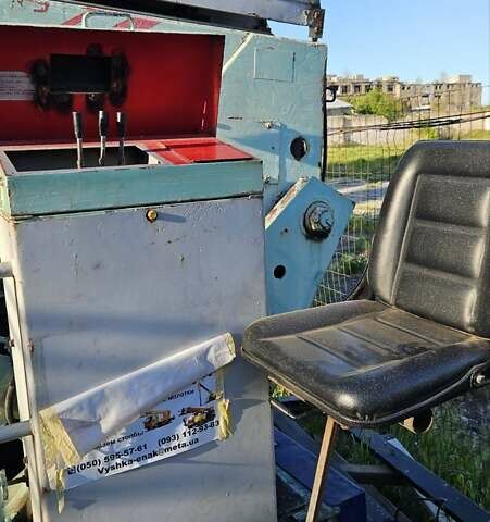 Синий Мицубиси Fuso Canter, объемом двигателя 4 л и пробегом 210 тыс. км за 40000 $, фото 3 на Automoto.ua