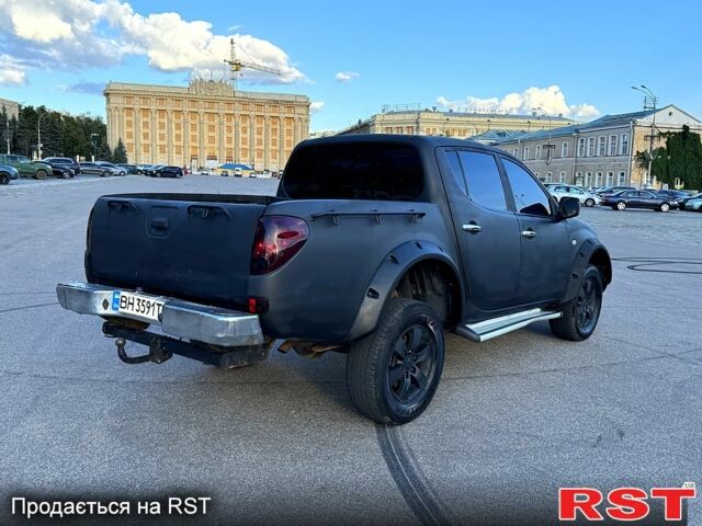 Синій Міцубісі L200, об'ємом двигуна 2.5 л та пробігом 140 тис. км за 8500 $, фото 3 на Automoto.ua