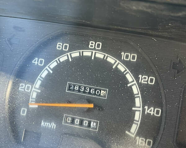 Белый Мицубиси L 300, объемом двигателя 2 л и пробегом 298 тыс. км за 1900 $, фото 19 на Automoto.ua