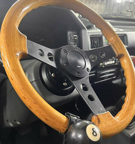 Бежевый Мицубиси L 300, объемом двигателя 2.5 л и пробегом 415 тыс. км за 4200 $, фото 6 на Automoto.ua