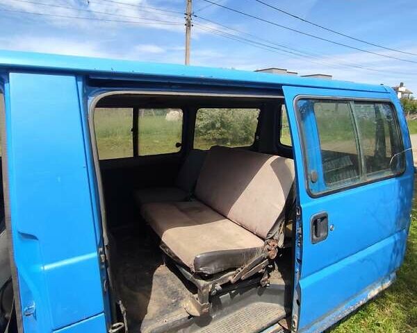 Синій Міцубісі L 300, об'ємом двигуна 2.5 л та пробігом 450 тис. км за 1900 $, фото 7 на Automoto.ua