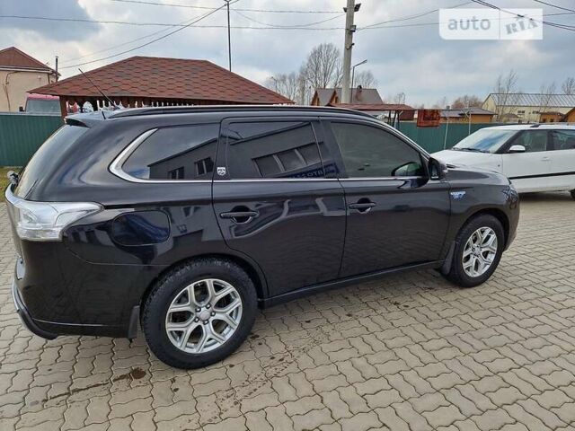 Чорний Міцубісі Outlander PHEV, об'ємом двигуна 2 л та пробігом 248 тис. км за 17700 $, фото 4 на Automoto.ua