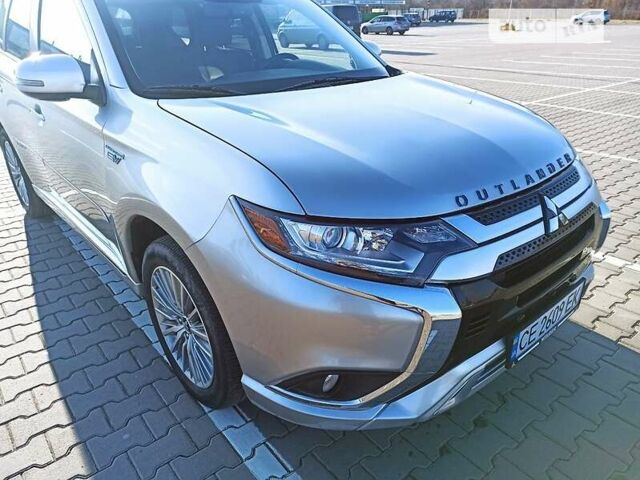 Мицубиси Outlander PHEV, объемом двигателя 2 л и пробегом 38 тыс. км за 25500 $, фото 2 на Automoto.ua