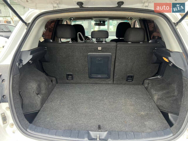 Белый Мицубиси Outlander Sport, объемом двигателя 2 л и пробегом 177 тыс. км за 10300 $, фото 17 на Automoto.ua